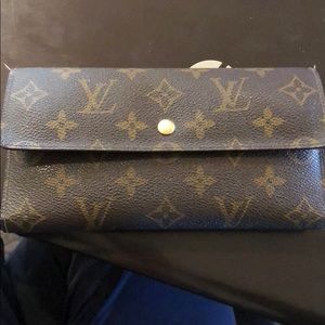 Louis Vuitton trifold wallet